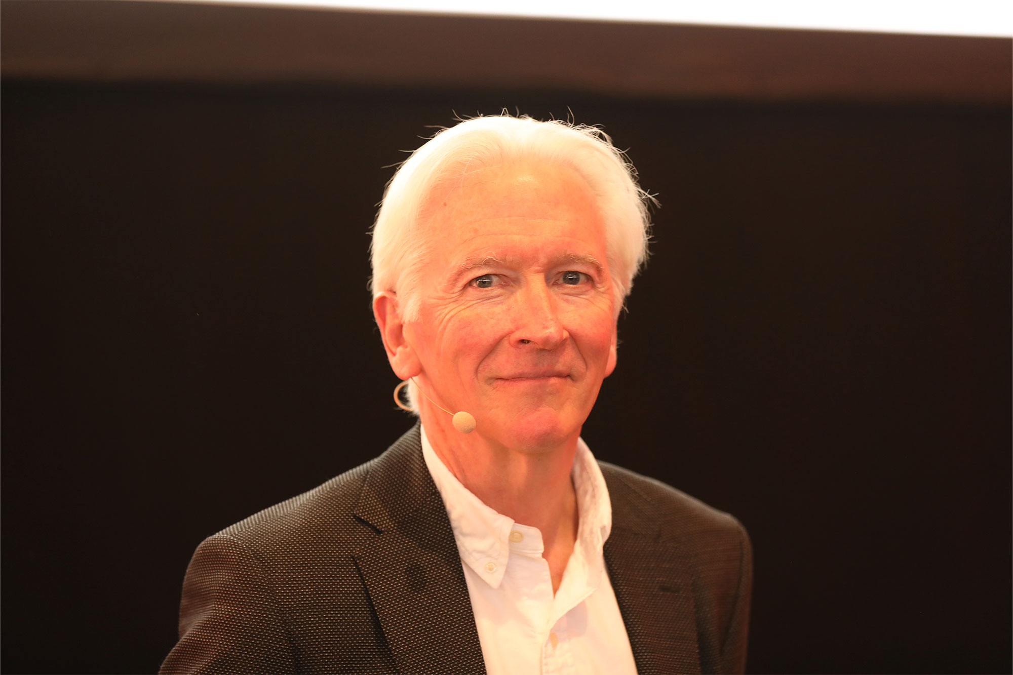 nyheder_eugene_rogan_2000px Både lørdag og søndag fortalte Eugene Rogan, professor i moderne mellemøstlig historie ved Oxford Universitet, om de seneste halvandet århundredes historiske udvikling i Mellemøsten. Rogan vendte tilbage til Historiske Dage, hvor han første gang deltog i 2016. Foto: Nikolaj Carlsen.